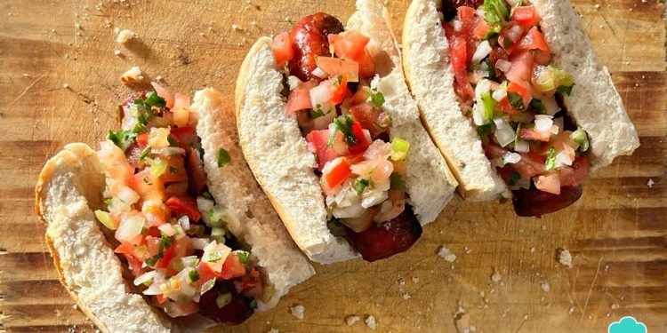 ¿Choripán con pebre o mayonesa? Recomendaciones para tener una parrilla “moderada”