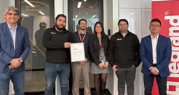 Refuerzan la especialización del sector eléctrico con nueva certificación para tableristas