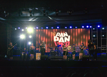 Pal´ Barrio voy, la nueva salsa de las chilenas Pan pan vino vino