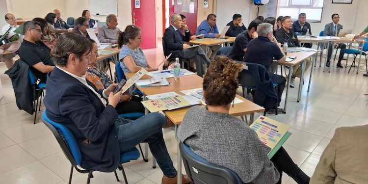 Programa “Comunidades Educativas Protegidas” del Mineduc aborda prevención y respuesta a situaciones de violencia en Tarapacá