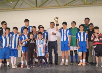 Escuelas de Huara se unen en torno al deporte y la amistad