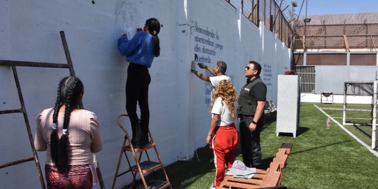 Por iniciativa de funcionarios transforman la cancha del CCP en un lugar de reflexión