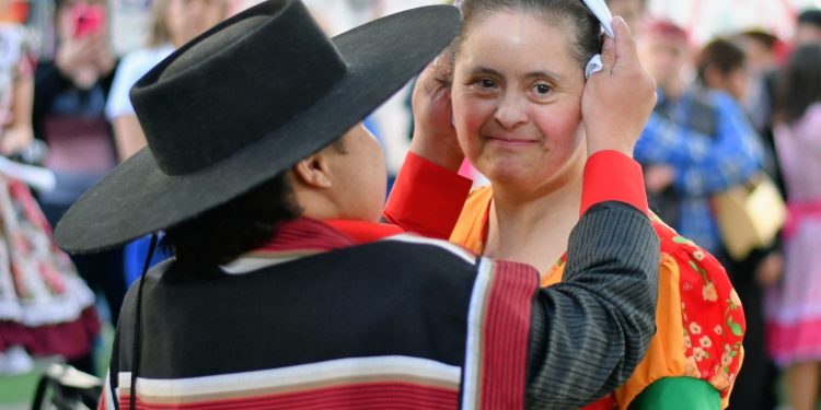 Fonda Inclusiva de Santo Tomás se posiciona como tradición en Iquique