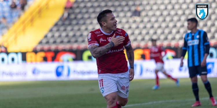 Hinchada celeste sigue triste: Dragones empataron 1-1 con Huachipato