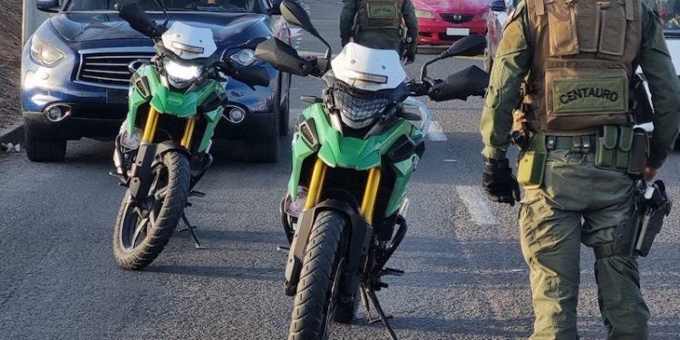 Cinco infractores detenidos por Carabineros al tener órdenes vigentes de aprehensión