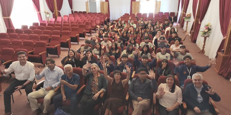 Escuelas que construyen: voces para mejorar los aprendizajes