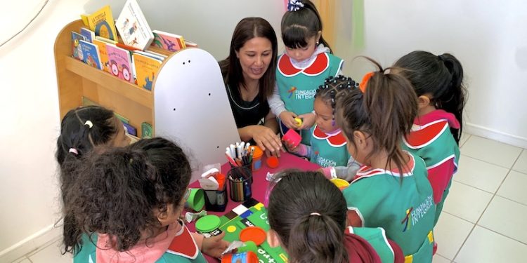 Inauguran nuevo Centro de Familia: un espacio para fortalecer el rol de madres, padres y cuidadores