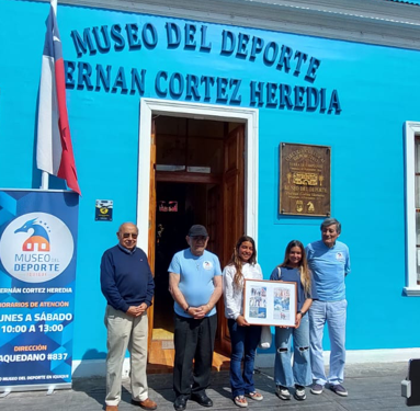 Matilda e Isidora Bultó visitaron Museo del Deporte “Hernán Cortez Heredia”