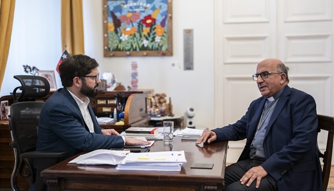 Presidente Boric recibió en audiencia al Cardenal Fernando Chomali