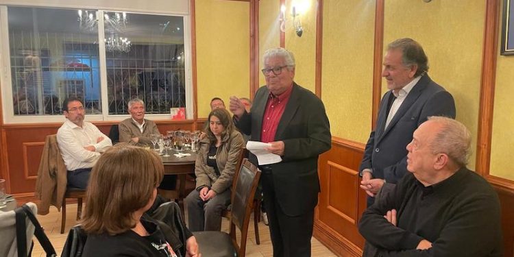 Reconocimiento a Domingo Gómez y homenaje a Salvador Reyes en jornada del Círculo Cultural Antofagasta