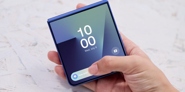 Antes de que dispares, el Galaxy Z Flip7 ya mejoró tu selfie