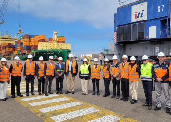 Directorio de CSAV sesiona en Iquique y analiza su proyección para el comercio exterior