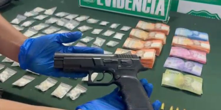 Detenido: Portaba arma de fuego y drogas