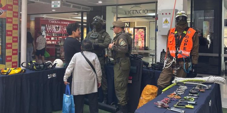 Carabineros celebró el Día del Postulante