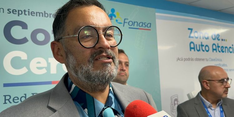 Fonasa y clínicas de la región dan a conocer el Sistema de Acceso Priorizado