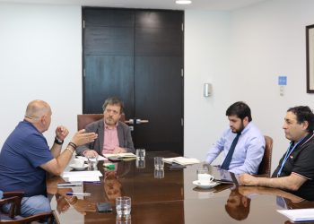 Pesca artesanal asegura que más de 100 mil familias del sector requieren una plataforma social que contemple cotizaciones y fondos de emergencia