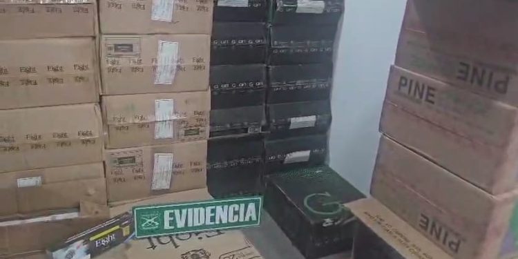 Carabineros de Alto Hospicio incautó más de 50 mil cajetillas de cigarrillos de contrabando