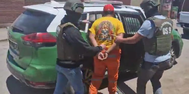 Padres que maltrataban a sus tres hijos fueron detenidos por Carabineros