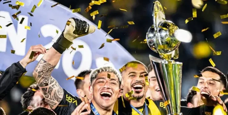 Brayan Cortés campeón con Peñarol en el torneo Copa de Uruguay