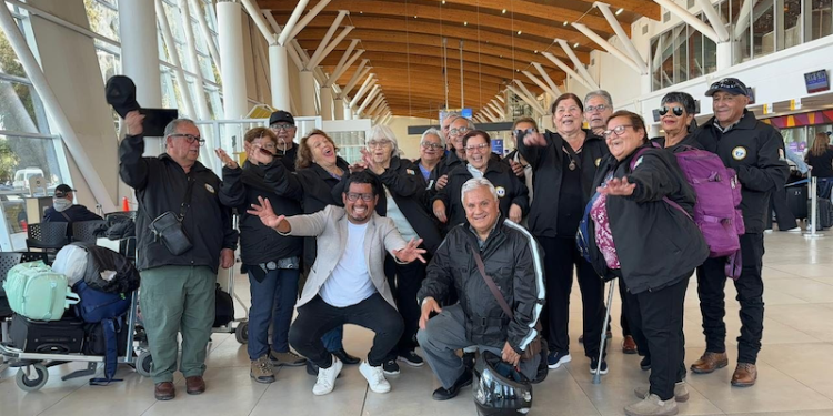 Adultos mayores “Pampinos de Arica” emprenden viaje cultural a regiones del Biobío y Ñuble gracias a financiamiento FNDR