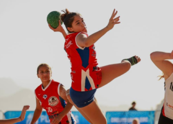 Belinda Cubillos Araya, seleccionada nacional de handball, homenajeada por el Museo del Deporte “Hernán Cortez Heredia”