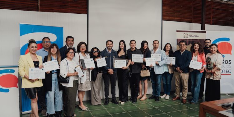 Certifican a 19 tarapaqueños en el idioma portugués en alianza con la Universidad Estadual de Mato Grosso do Sul