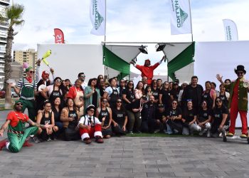 Inauguran Expo FOSIS Navidad 2025 en Buque Varado