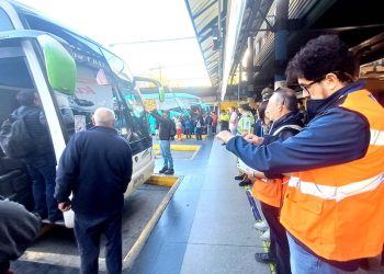 Dirección del Trabajo aplicó multas por $ 212 millones en fiscalización de buses interurbanos por fin de semana largo
