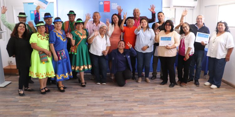 Organizaciones sociales del Tamarugal reciben fondos para fortalecer la vida comunitaria