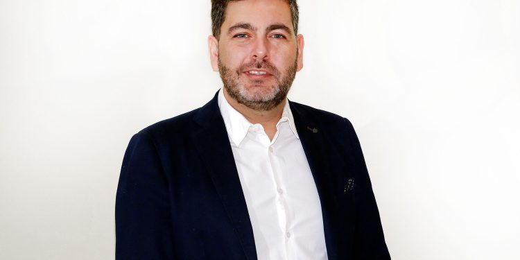 Cédula de Identidad, no de Propiedad: Así se democratizó el voto en Chile, por José Pedro Hernández