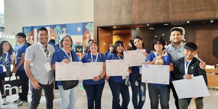 Colegio Croacia y Liceo Bernardo O’Higgins representaron a Tarapacá en Congreso Explora 2025