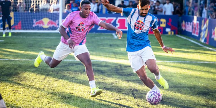 Fútbol, energía y talento se toman este fin de semana la costa de Iquique: Red Bull X1 en Chile