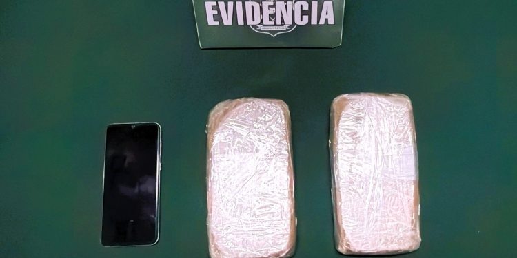 Detenidos por tráfico de drogas en calle «Arturo Fernández» con «Rafael Sotomayor»