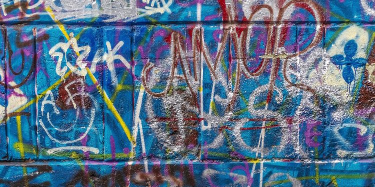 Proponen ley que sancione los grafitis: ¿Es viable? Experto responde