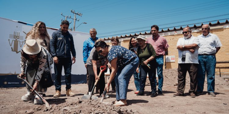 Comenzaron obras del nuevo Centro Comunitario Nueva Victoria en Iquique
