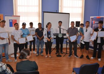 Usuarios del CAIS y del CRS aprobaron curso de mecánica básica automotriz