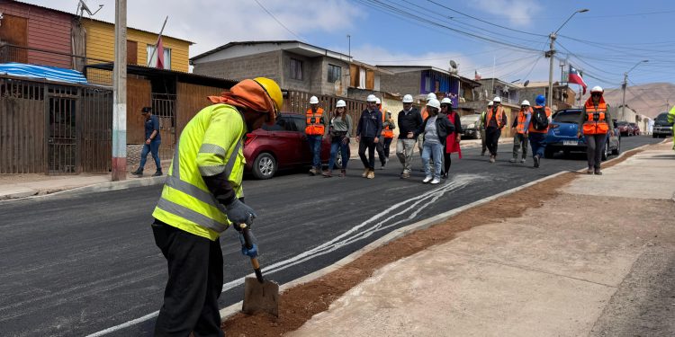 Obras de reposición de pavimento en El Boro registra 30% de avance