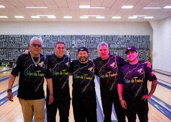 “Golpe de Truenos” fue el equipo campeón del bowling tarapaqueño