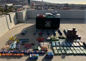 Carabineros incauta más de 12 mil fuegos artificiales y detiene a un sujeto en Alto Hospicio
