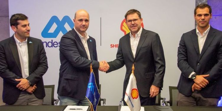 Andes Motor y Shell Lubricantes sellan alianza estratégica
