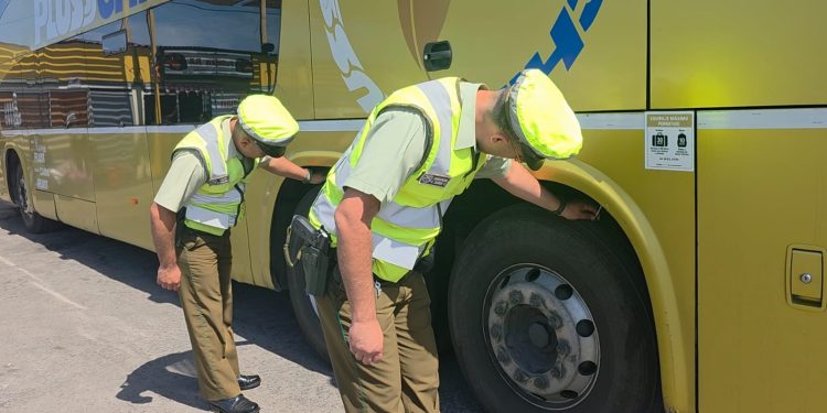 Carabineros refuerza sus servicios este fin de semana largo