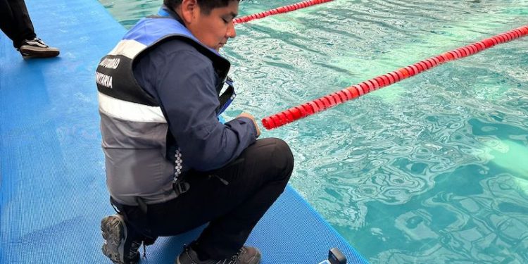 Fiscalizaciones en piscinas de Tarapacá en Campaña Verano 2025-2026