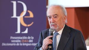 “Milenial” y “cartuchera” entran al Diccionario de la RAE: ¿Por qué algunas palabras son consideradas y otras no?