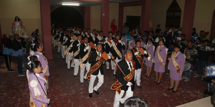 Bailarines demostraron su devoción en la «Fiesta chica» de la Virgen de las Peñas