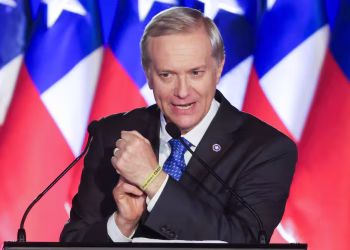 José Antonio Kast se impone en todas las regiones del país