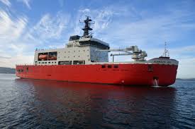 «No existe propuesta de Canadá» para construir rompehielos en Chile