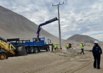 Reposición del servicio avanza tras robo de cables en el borde costero de Iquique