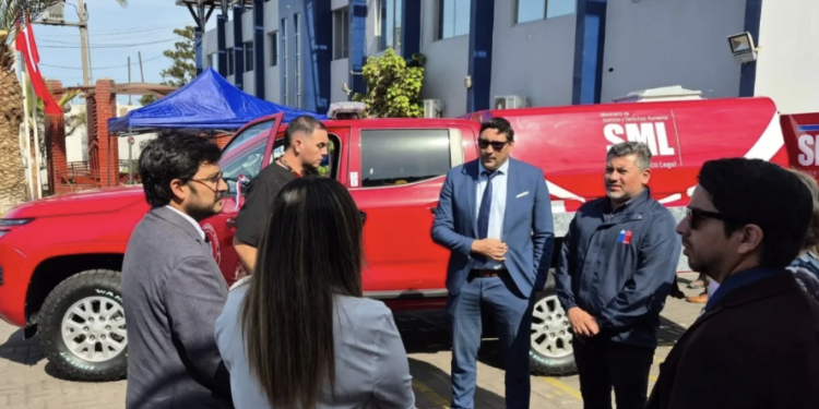Fiscal Regional (s) Tarapacá participó en inauguración de nuevo vehículo del SML