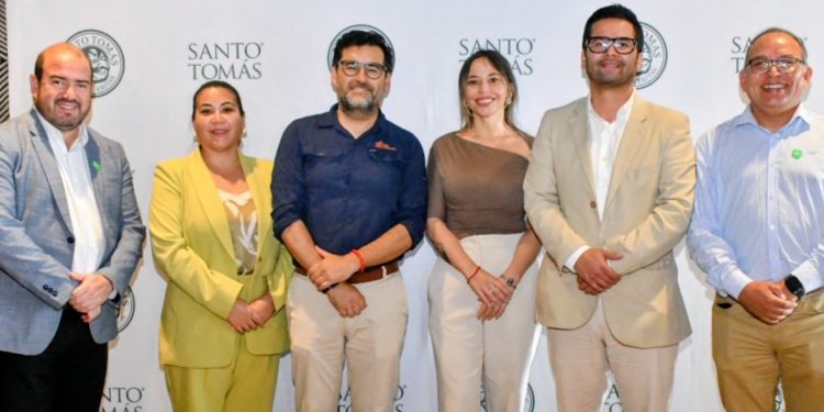 Líderes de la industria y la academia se reúnen en 1° Encuentro Empresarial de Santo Tomás Iquique