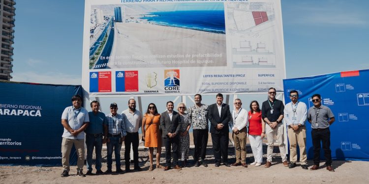 Gobierno de Tarapacá formaliza entrega de terrenos para avanzar en el nuevo Hospital de Iquique